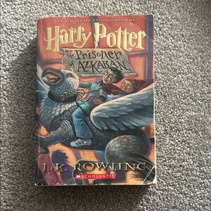 Scholastic Harry Potter and the Prisoner of Azkaban - Vibrant Cover